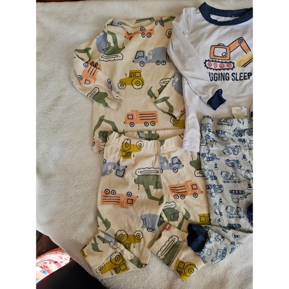 Carters Rugged Bear baby Toddler Boys Pajamas Lot 3 Sets Construction Trucks 12M - Picture 2 of 6